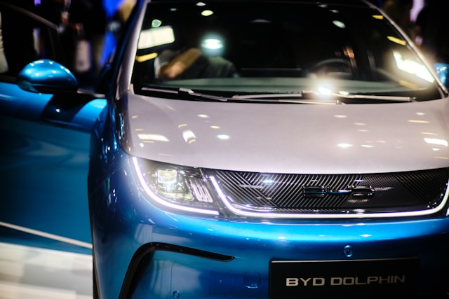 Новый гибрид китайского автопроизводителя BYD бросает вызов Volkswagen и Toyota 